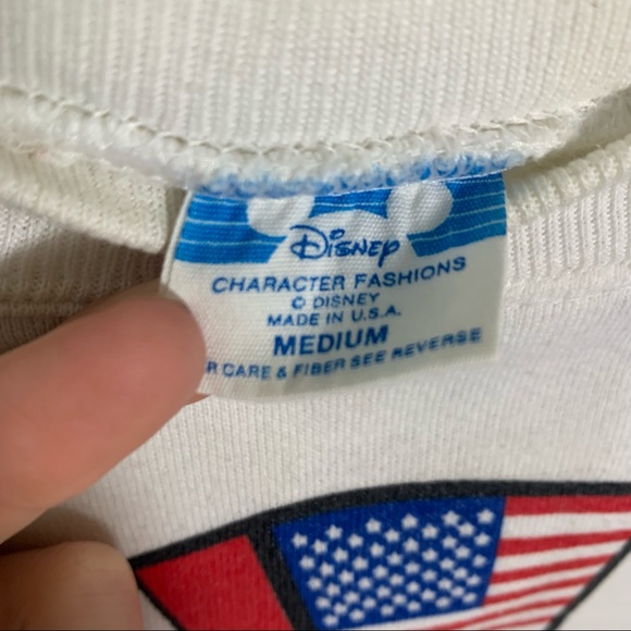 Vintage 1982 Mickey Mouse sweatshirt - Picture 5 of 13